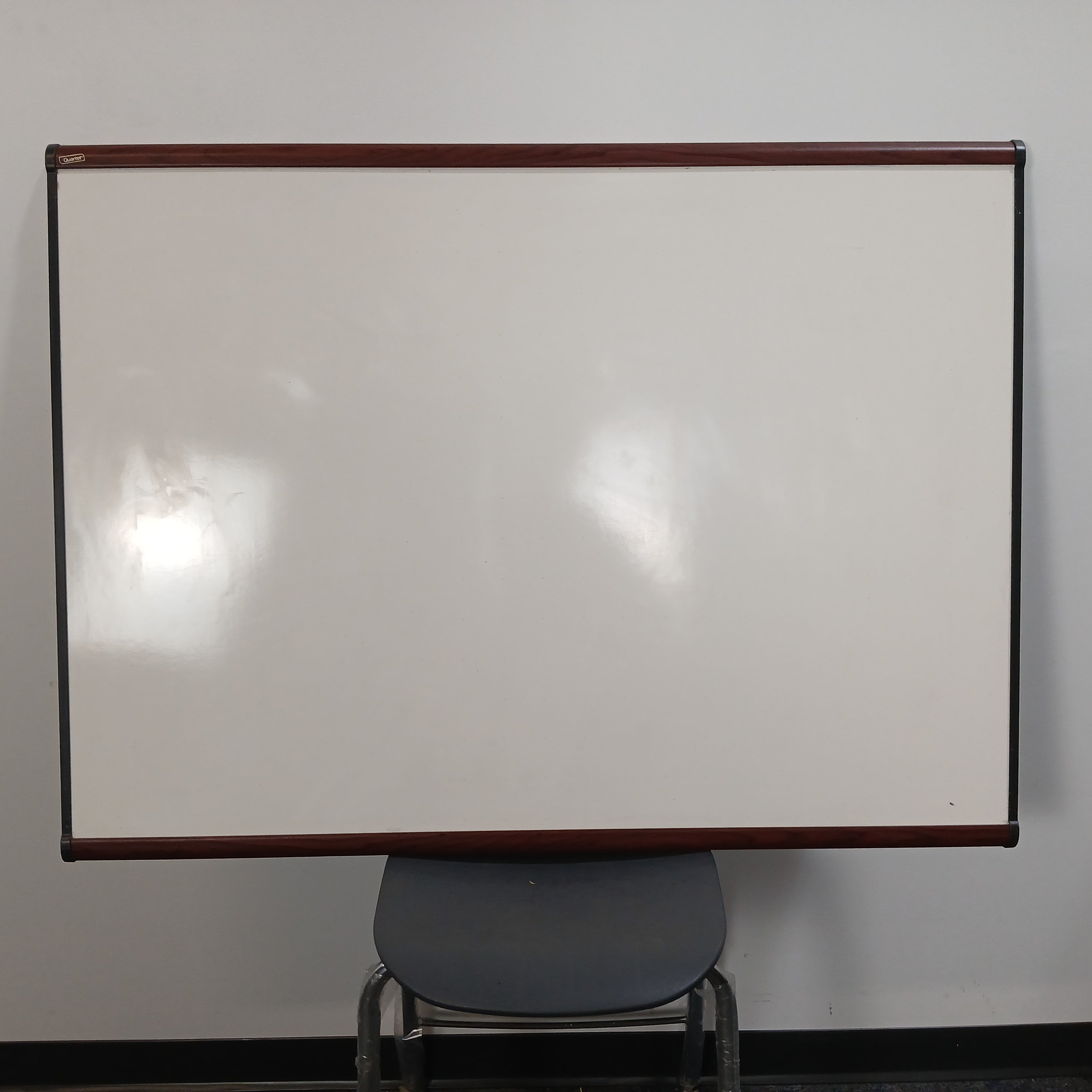 47 x 35 Whiteboard / Dry Erase (#6065)