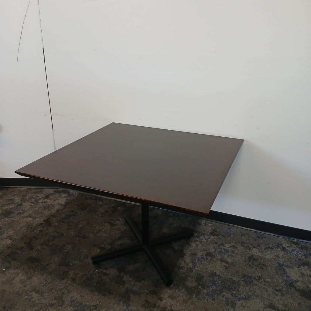 Knife Edge Break Room Table
